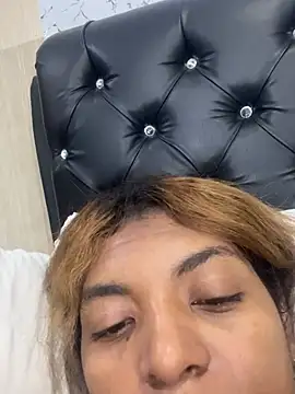 nicollesofia2 (F young) - Make very Hot and squirt