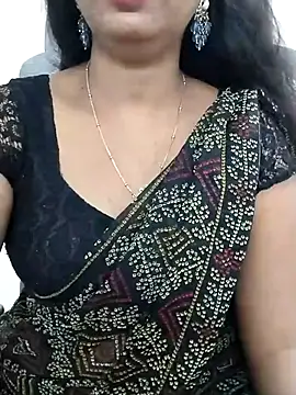 Webcam Model (Sumathi_1176)  is live.Free join now!