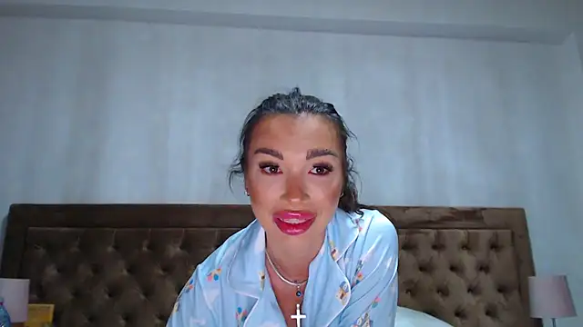 aylinhoney08 (Ask my age) - 🎀hi guys🎀