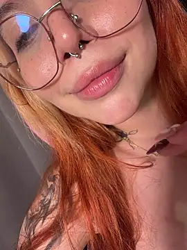 Webcam Model (YunoRose_)  is live.Free join now!