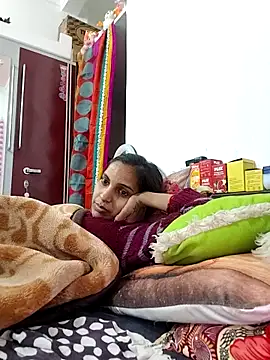 Sexy-Kavya2 webcam