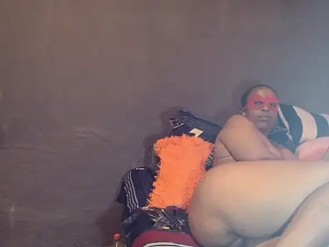 fallenchubbie - Fallenchubbie's free webcam - UK Sex Cams