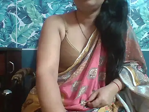 Marathi_q4een01 webcam