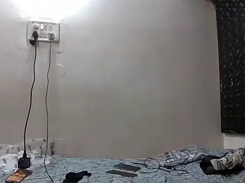 Lovelycouple25 webcam