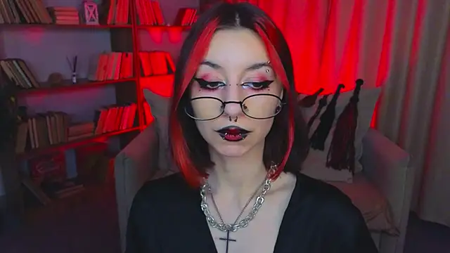 Mistress__Marcelline webcam