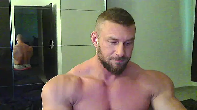 muscularkevin webcam
