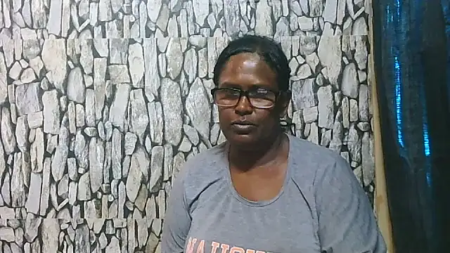 Exotic_indian95 webcam