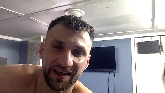 sexyhotstud12 webcam