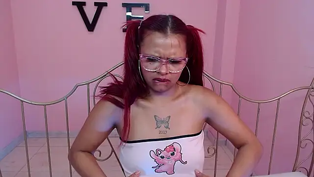 Choloeadams_xxx webcam