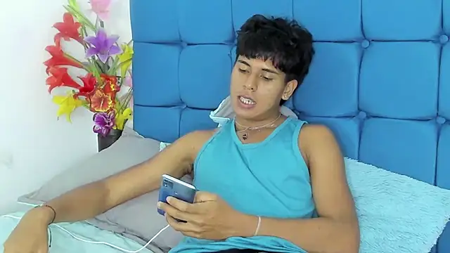 Valentino_Lane webcam