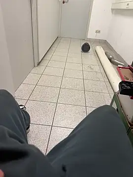 BIGDICK111000 webcam