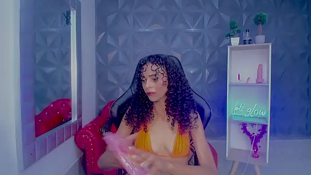 becky_lynch_102 webcam