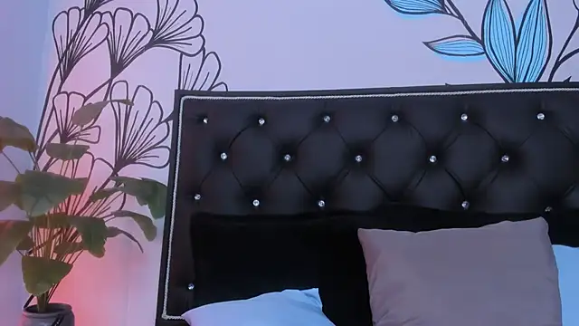 Sweet_Ariadna_ webcam