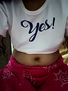 Webcam Model (smileys46)  is live.Free join now!