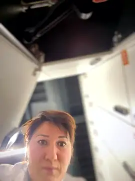 ZhenjaPoledance webcam