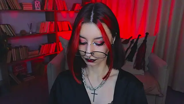 Mistress__Marcelline webcam