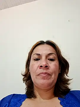 zaralu_ (F milf) - SUCK YOUR DICK IN MY SHOWER