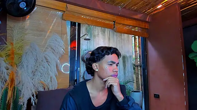 alancutee (M twink) - jerk off with oil