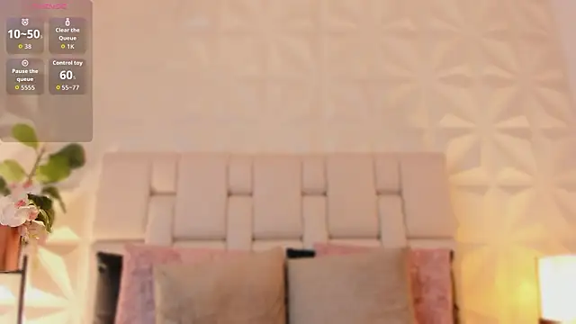 scarlettadams__ webcam