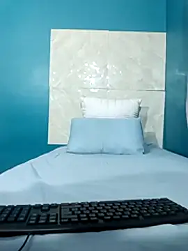 SweetHotPussy_99 webcam