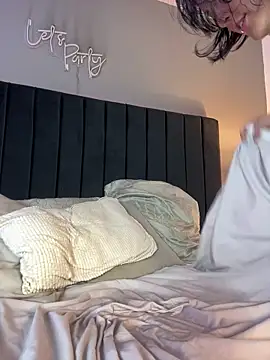 Criistalbloom webcam