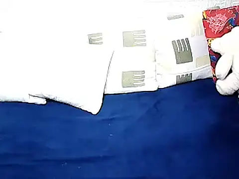 xxhottinybabe webcam