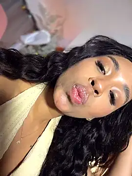 bella__honey (F teen) - Squirt ultra orgasm💦💦