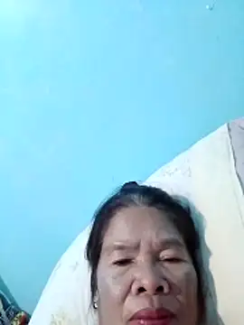 Webcam Model (sexylizzy4u)  is live.Free join now!