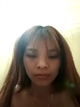 meomeo30's Live Sex Cam Show