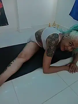 freyadevil333 webcam