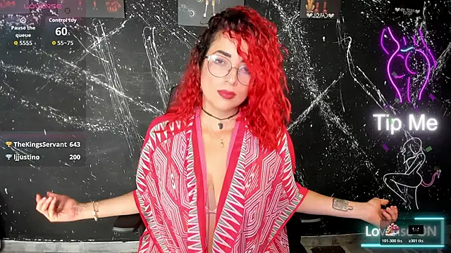 RoxanneStorm_ webcam