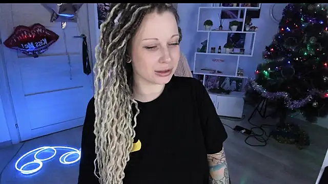 HoneySallyMoore webcam