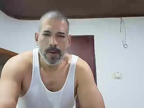 jackbigcock11 webcam