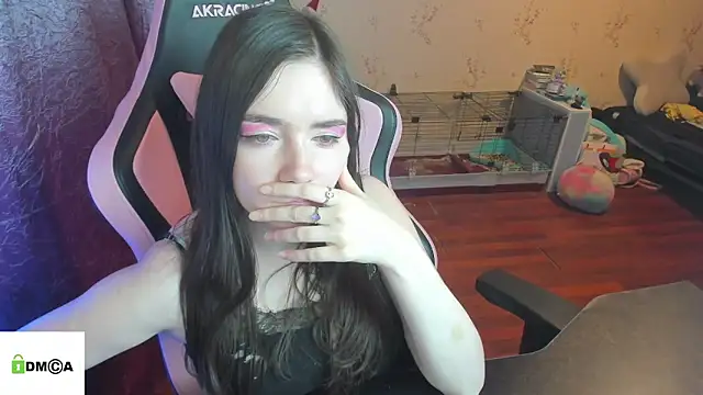 Crazy_forest_fairy webcam