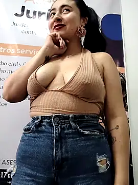 _Sarah-Office1 webcam