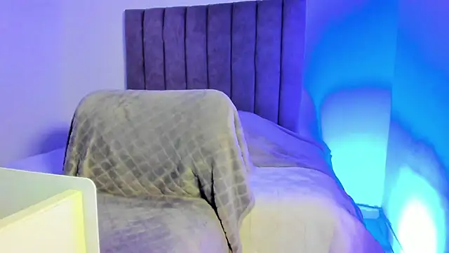 Roxanedewalle webcam