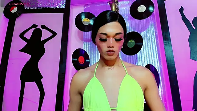 Madison_Mujica webcam