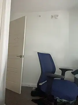 mikeaknight (M twink) - cum for live