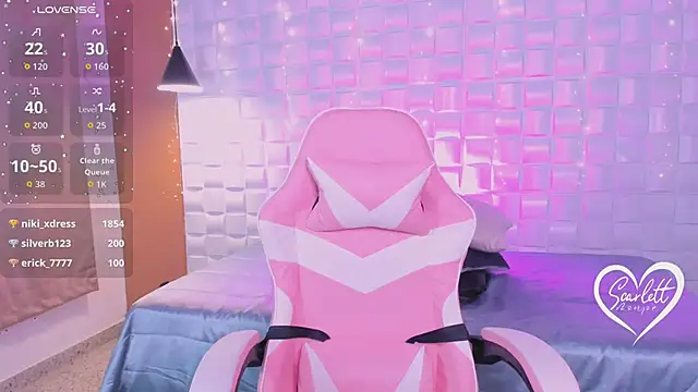Scarlett_Kiiss webcam