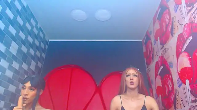 julessxcharlotte webcam