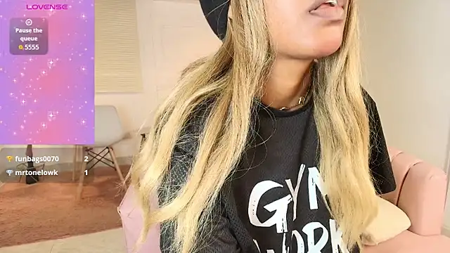 alessia_moon1 webcam