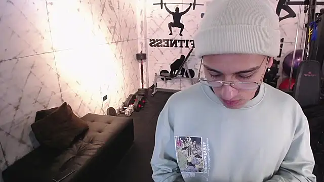 andy_joy_ (M young) - dance