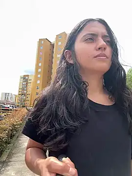 ViolettaSummer webcam