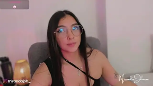 MirandaJohnson_ webcam
