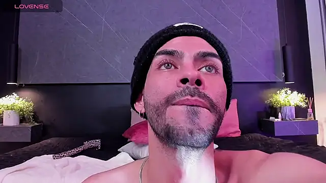 arcangel_harris webcam