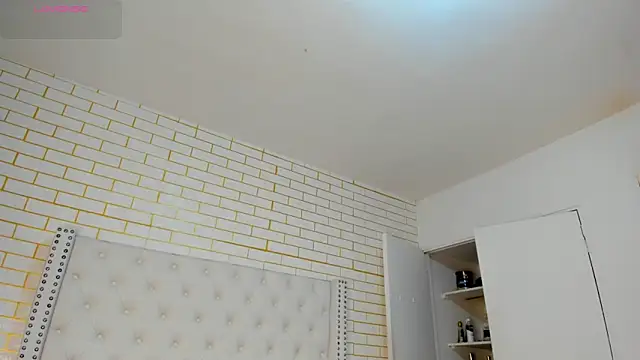 kylie_wilsson webcam