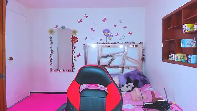 perlabeautiful webcam