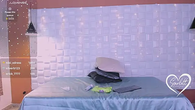 Scarlett_Kiiss webcam