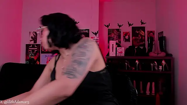 lilith-deveraux webcam