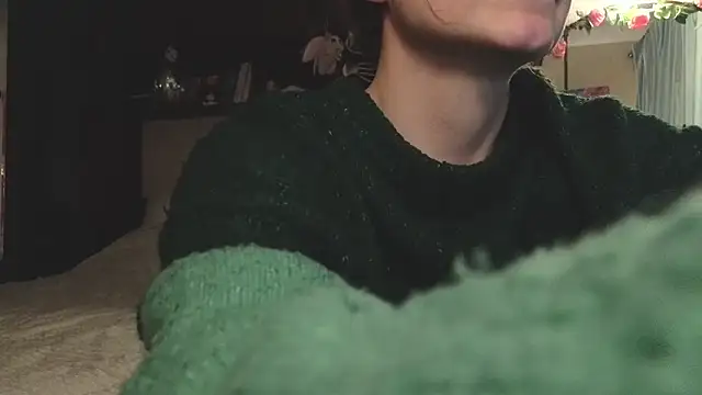 wow_reb22 (F young) - doggy without panties